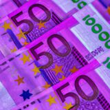 Wie verdient man 5000 Euro im Monat?